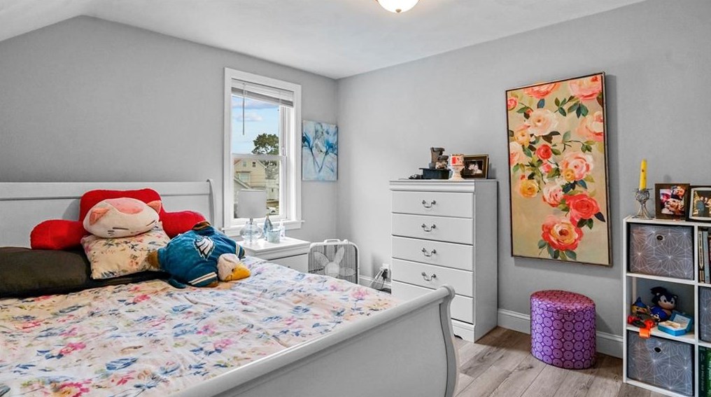 48 Vine St, East Providence RI  02914-4317 exterior