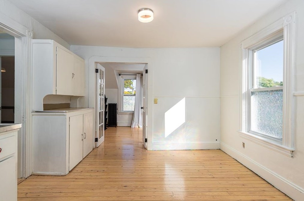 45 Jackson Ave, East Providence RI  02915-5418 exterior