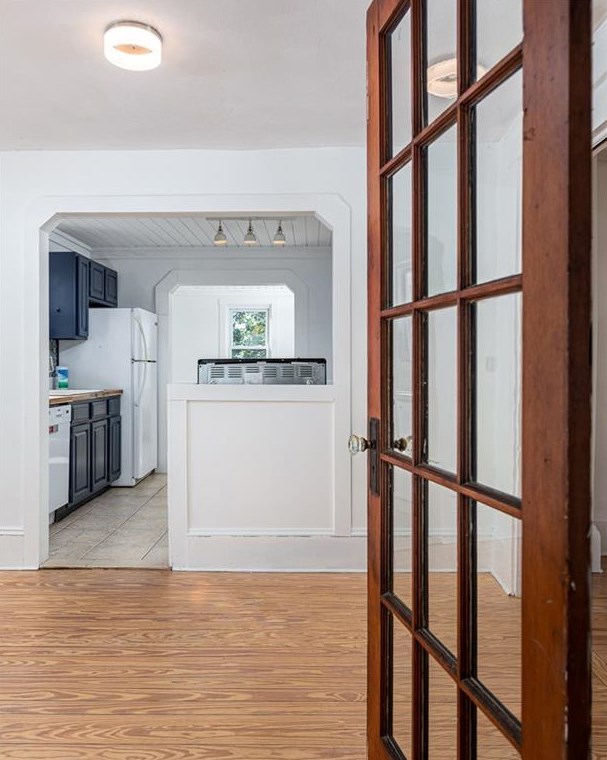 45 Jackson Ave, East Providence RI  02915-5418 exterior