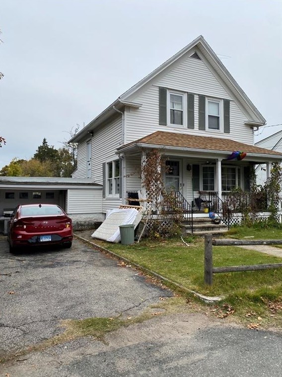 37 Stevens St, North Providence, RI 02911