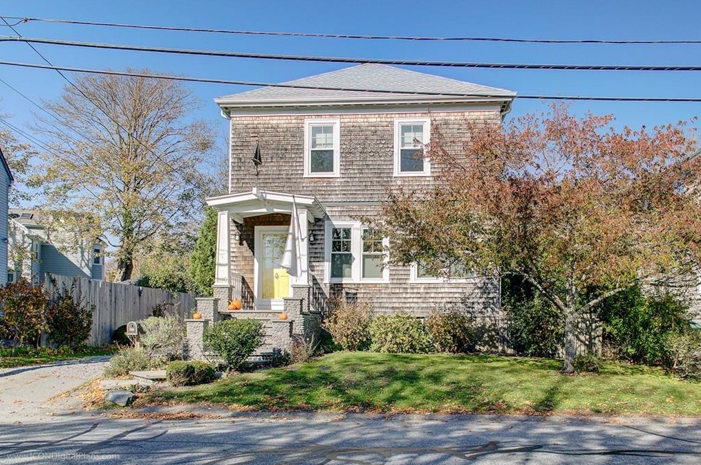 116 Kay St, Middletown, RI 02840