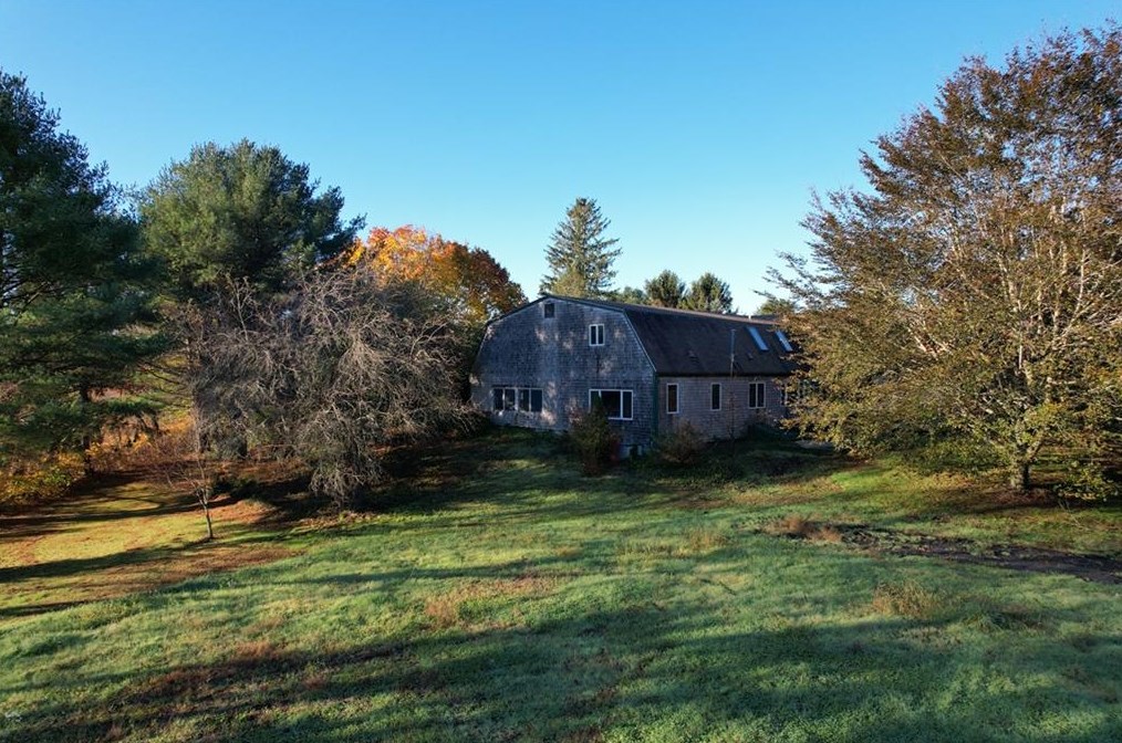 425 Kingstown Rd, Richmond, RI 02892
