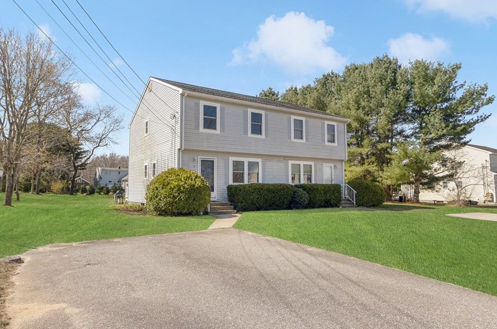 11 Greene Ct, Westerly, RI 02891