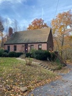 26 Reservoir Rd, Glocester, RI 02814