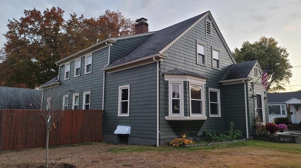 250 Whitford Ave, Providence, RI 02908