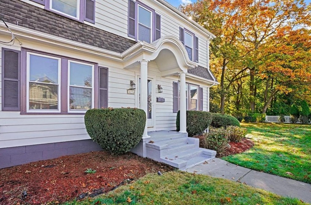 1175 Lonsdale Ave, Lincoln, RI 02865