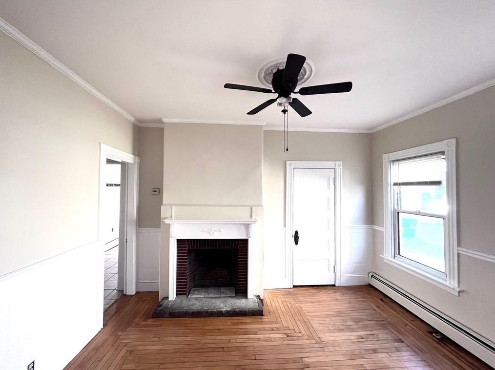 662 Park Ave, Cranston RI  02910-2111 exterior