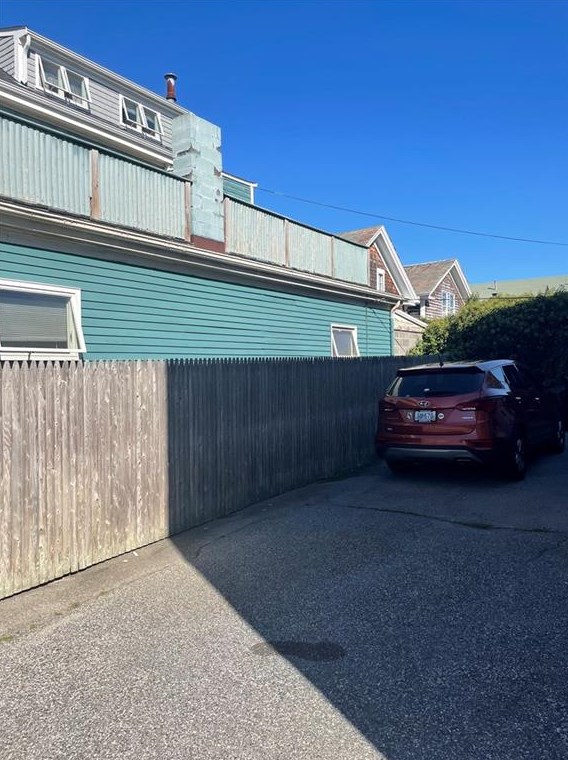4 Carey St Unit 2, Middletown, RI