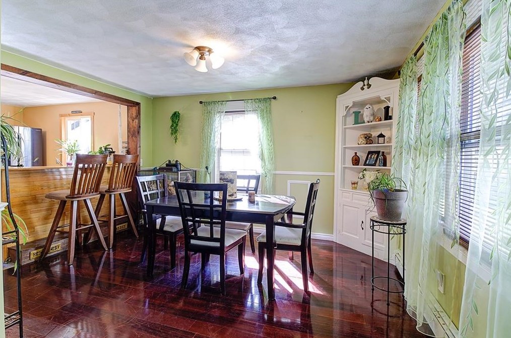 64 Lockwood St, West Warwick RI  02893-2109 exterior