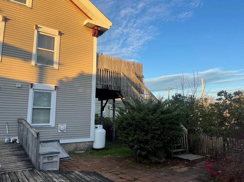 1141 Main St, Richmond, RI