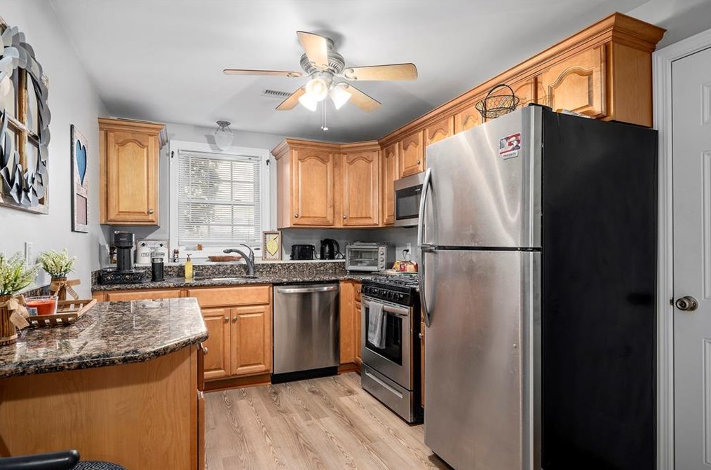 402 New River Rd #108, Lincoln, RI 02838