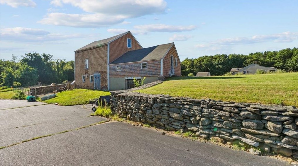 138 Gleaner Chapel Rd, Scituate RI  02857-1269 exterior