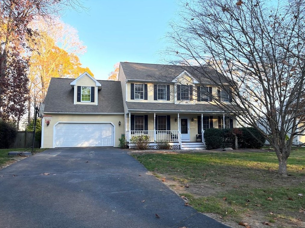 75 Eastwick Rd, North Kingstown, RI 02852