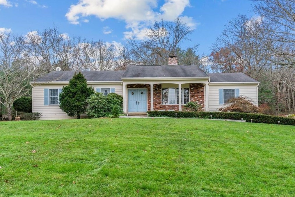175 Woodville Alton Rd, Richmond, RI 02832