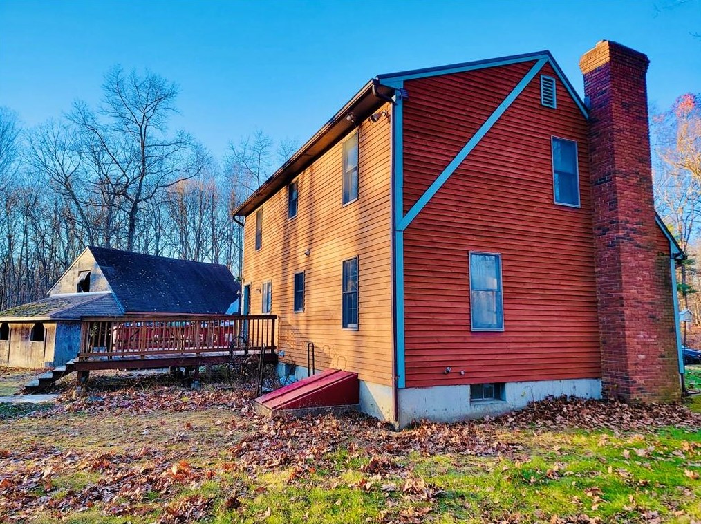 117 Killingly Rd, Foster, RI 02825 exterior