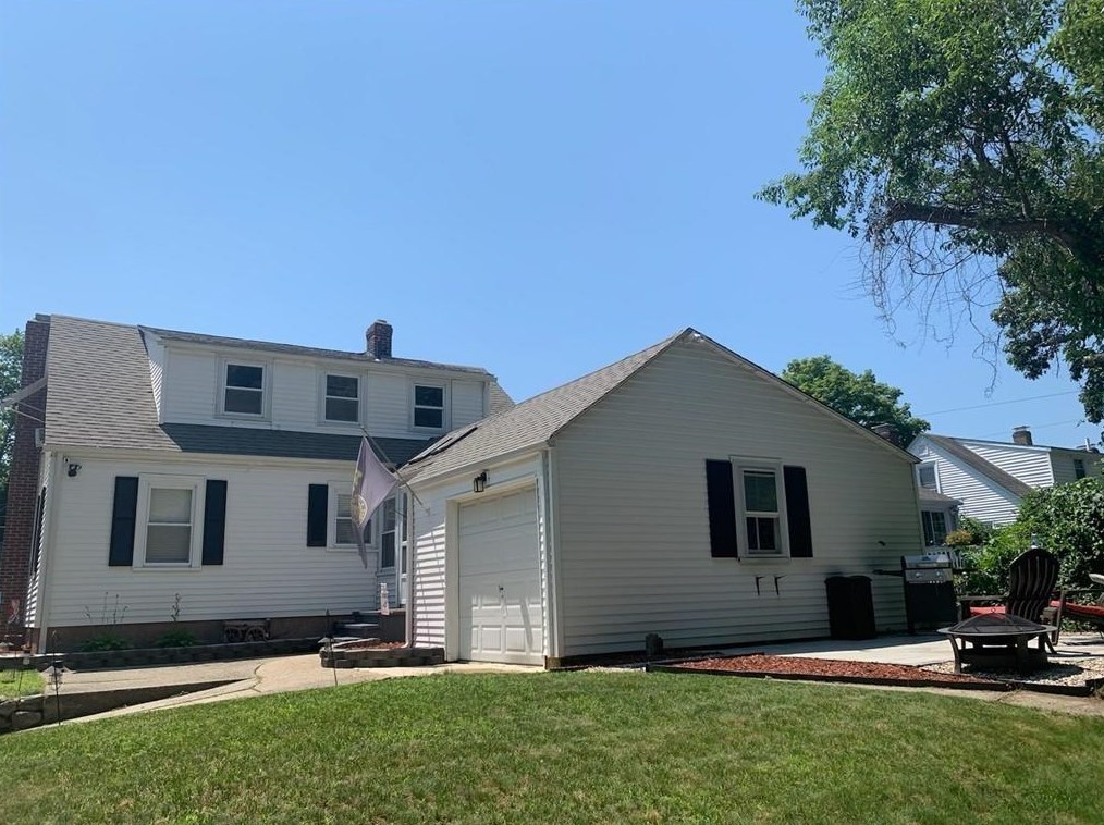 39 Link St, Warwick, RI 02886