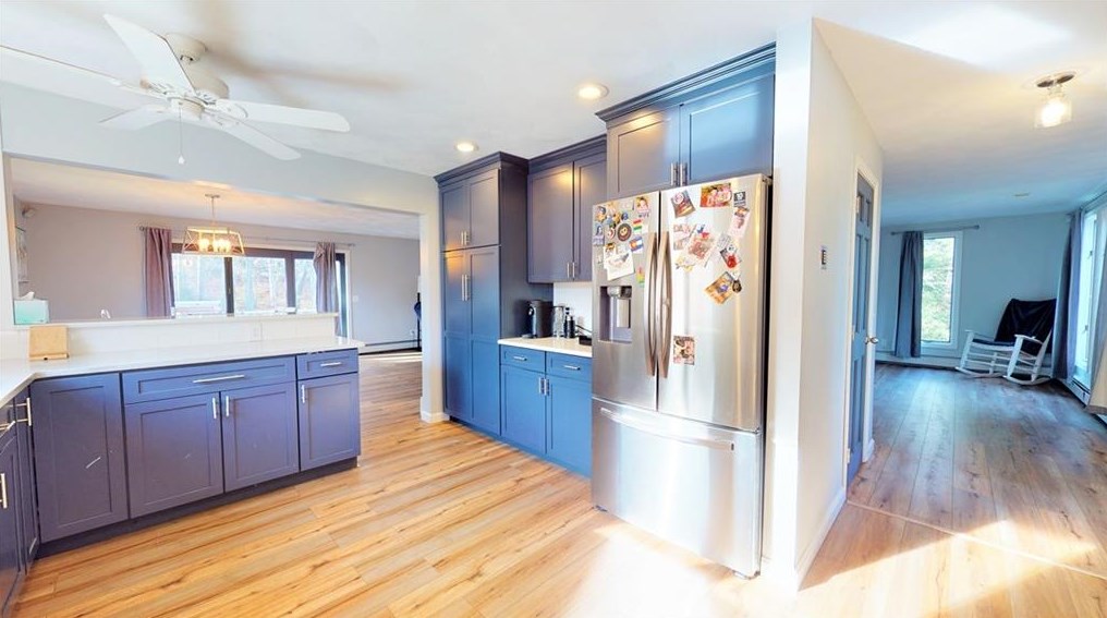 7 Apple House Dr, Cranston RI  02921-2103 exterior