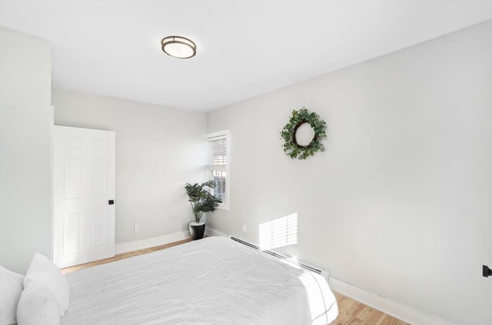49 Randall St, Cranston RI  02920-5023 exterior