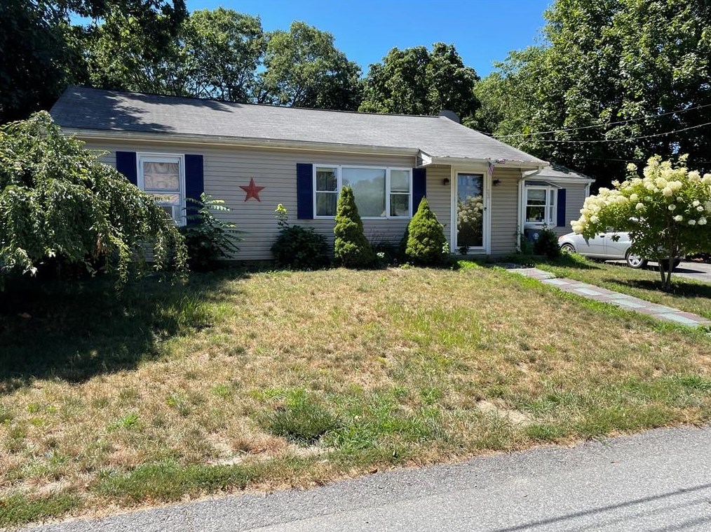 23 Hayden Ave, Tiverton, RI 02878