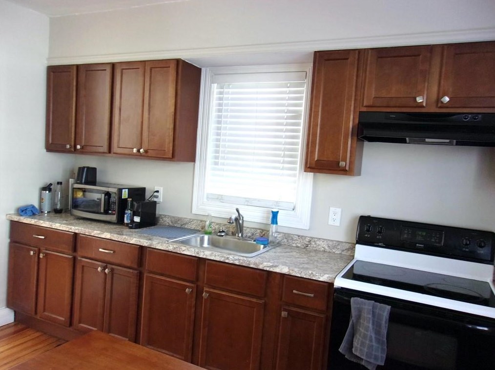 442 Broadway #1, Middletown, RI 02840
