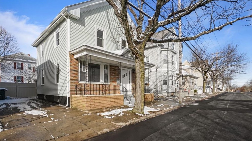 178 Silver Spring St, Providence, RI 02904