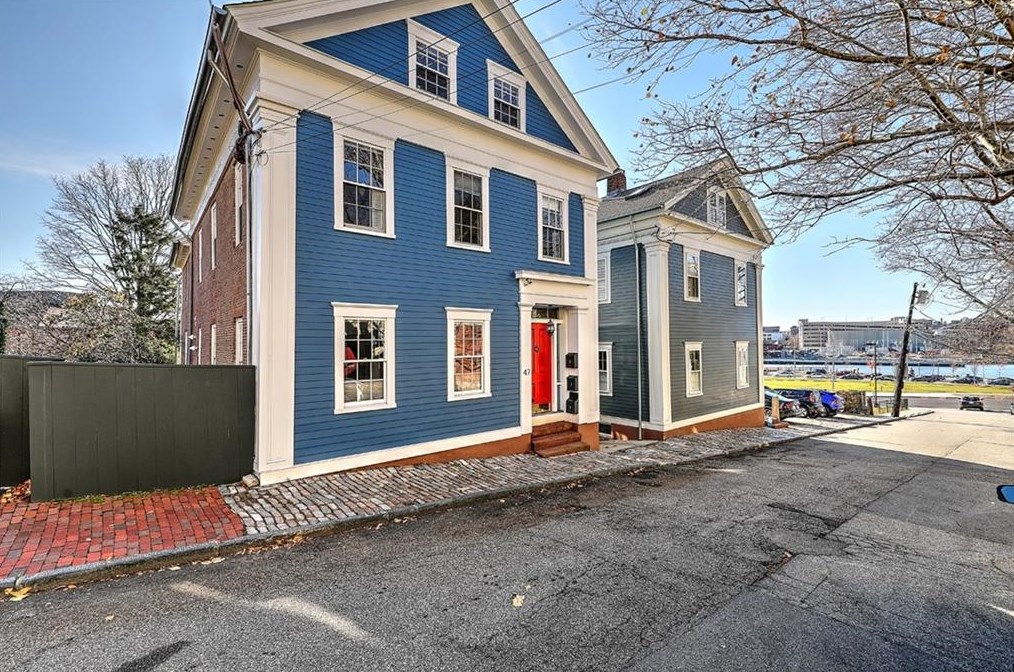 47 Transit St #1, Providence, RI 02903