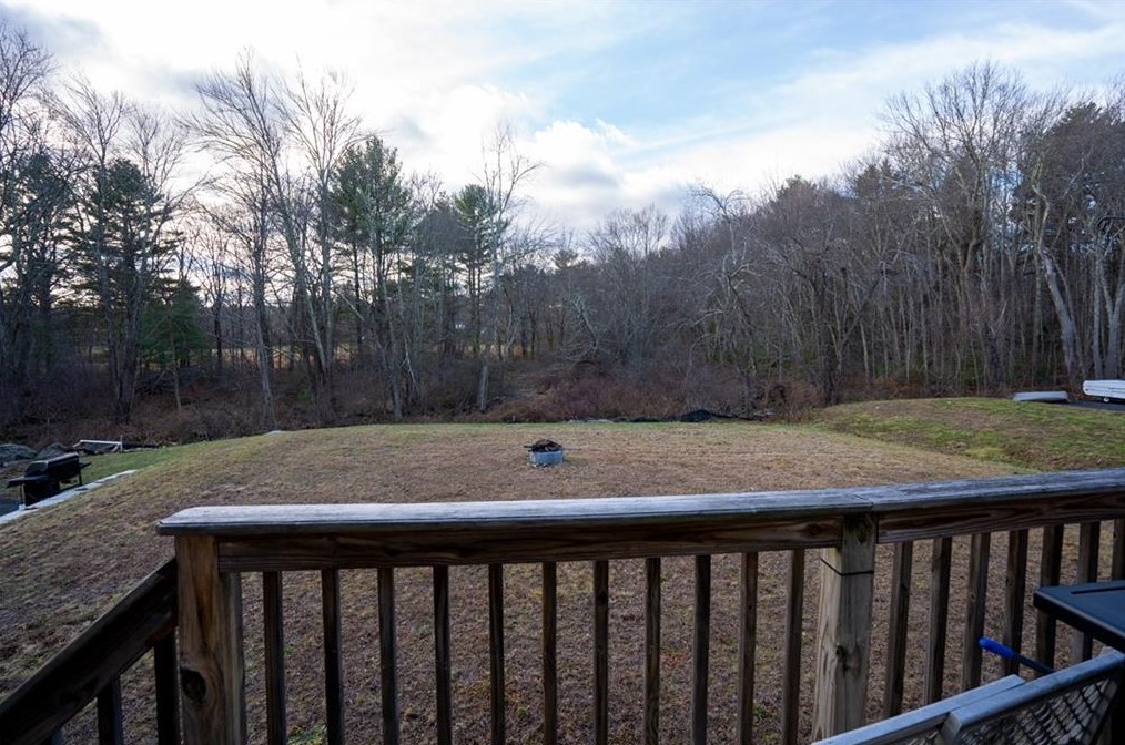 22 Money Hill Rd, Glocester, RI 02814