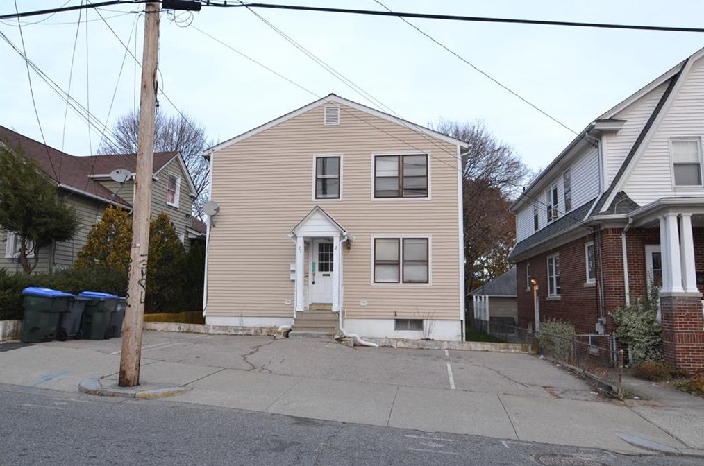 21 Commodore St, Providence, RI 02904