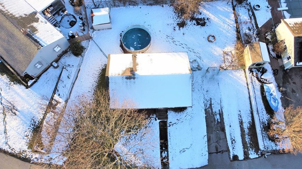 11 Sidney St, West Warwick RI  02893-6025 exterior