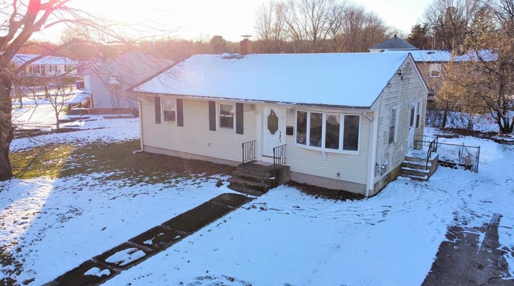 11 Sidney St, West Warwick RI  02893-6025 exterior
