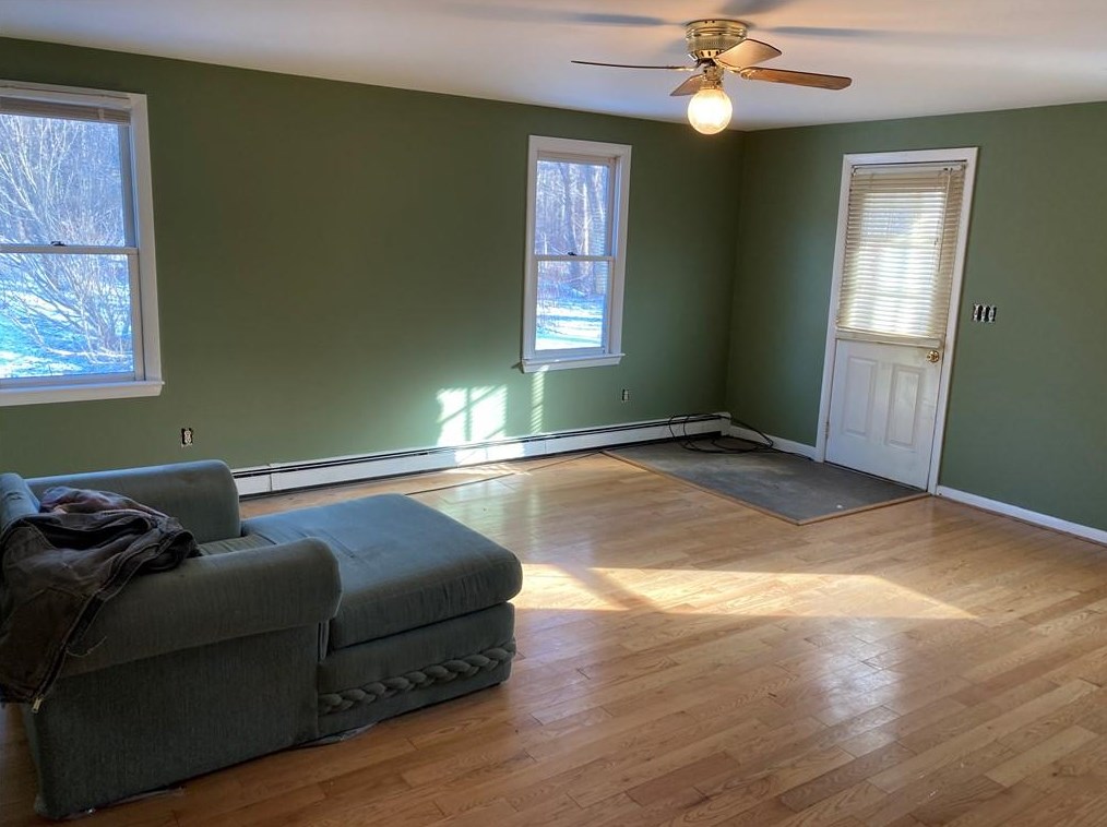 1113 Bulgarmarsh Rd #1, Tiverton, RI 02878