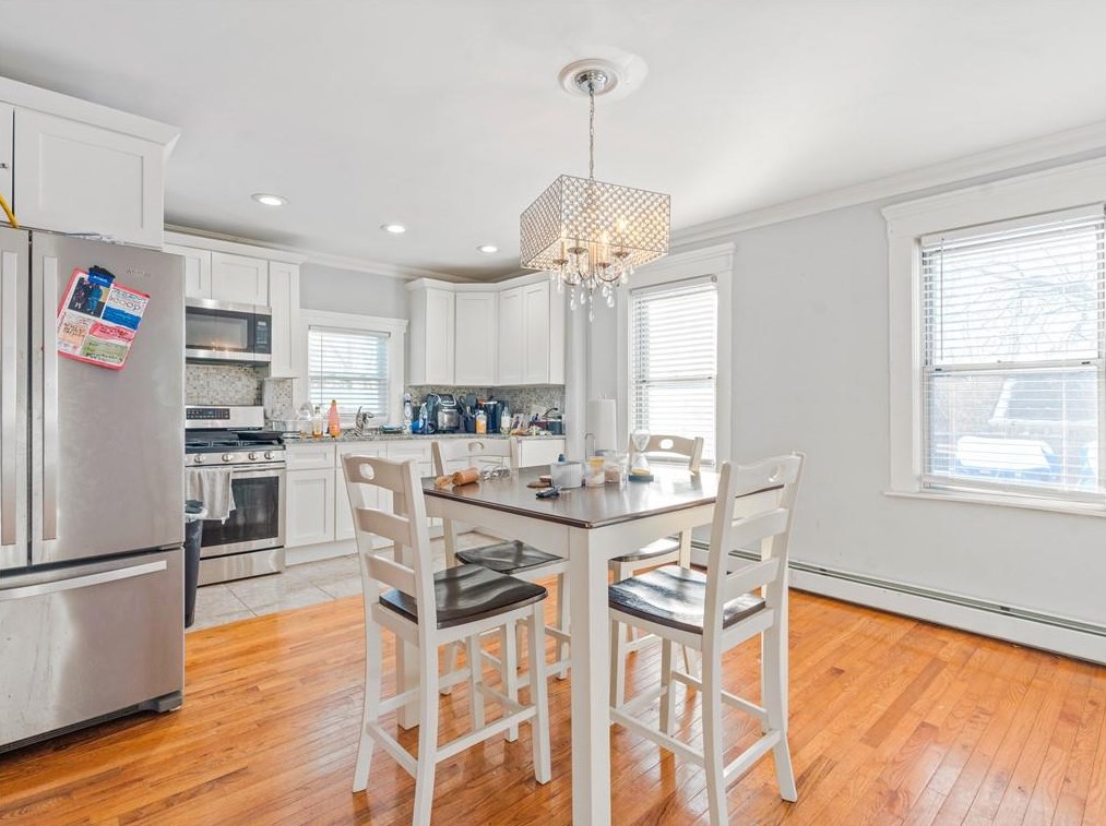 19 Cedar St, Cranston RI  02910-3003 exterior