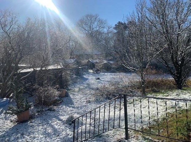 1745 Eagleville Rd, Tiverton, RI 02878