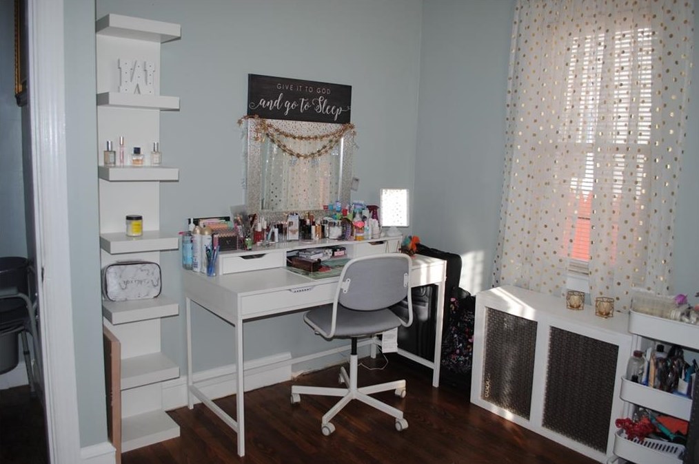 6 Miami St, West Warwick RI  02893-3018 exterior