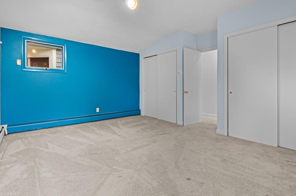 45 Rangeley Rd, Cranston RI  02920-6042 exterior