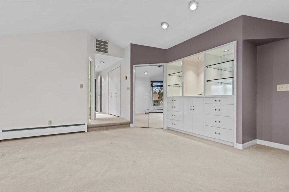 45 Rangeley Rd, Cranston RI  02920-6042 exterior