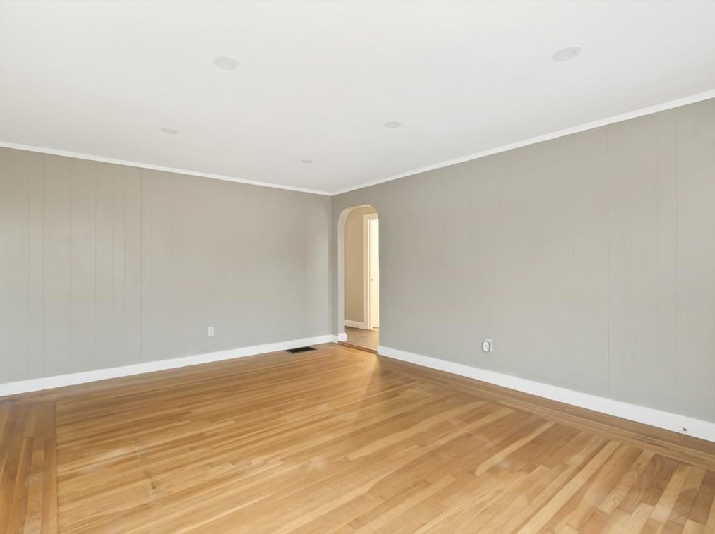 66 Overland Ave, Cranston RI  02910-2518 exterior