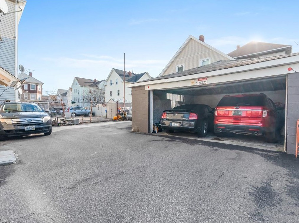 154 Hudson St, Providence, RI 02909
