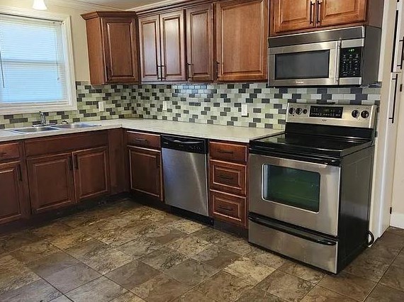 284 Sayles Ave #a, Glocester, RI 02859