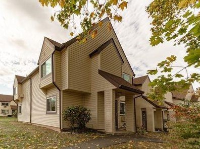 223 High St #b, Westerly, RI 02891
