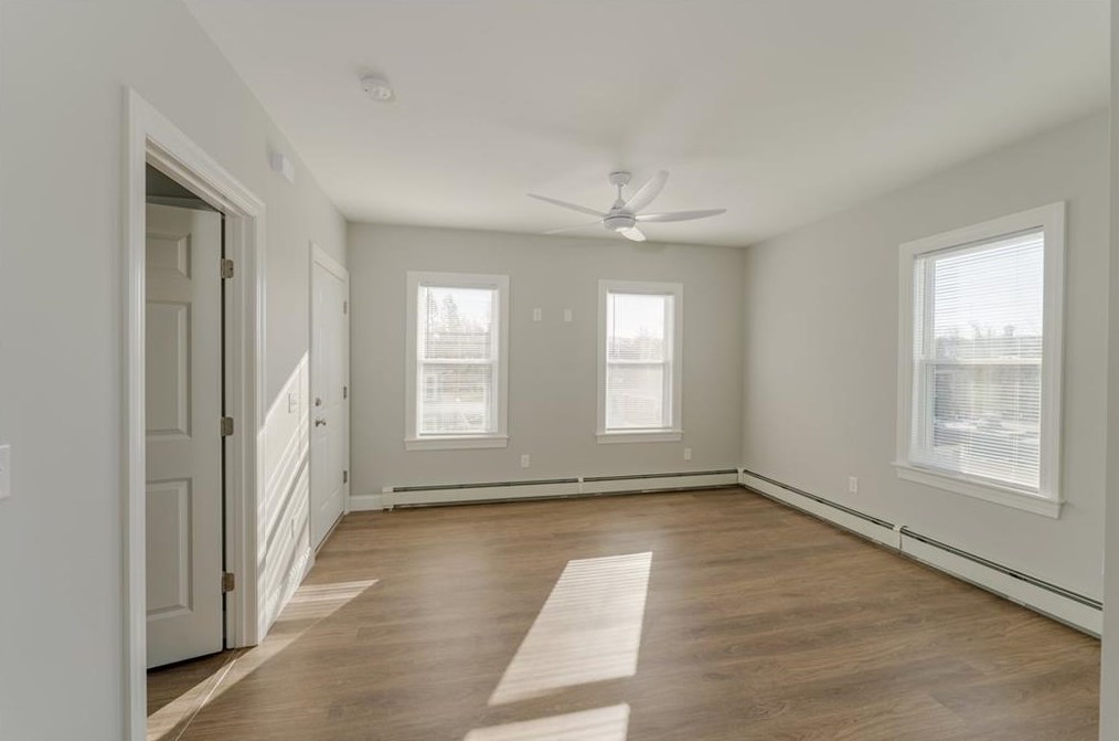 59 Fairlawn Ave #3, Woonsocket, RI 02895