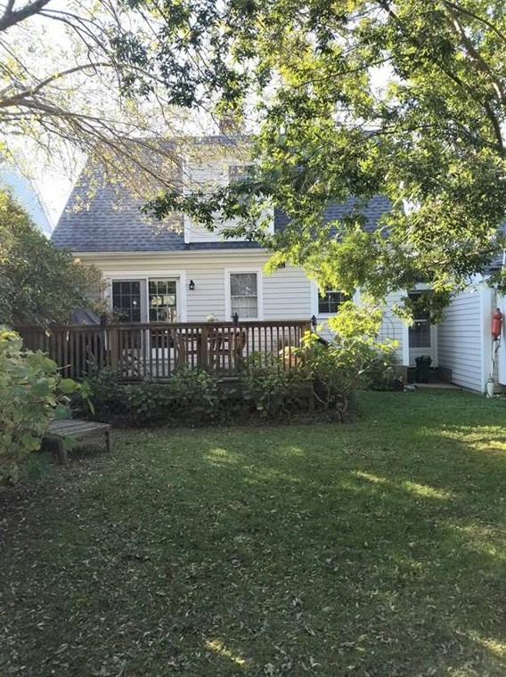 14 Morgan St, Middletown, RI 02840