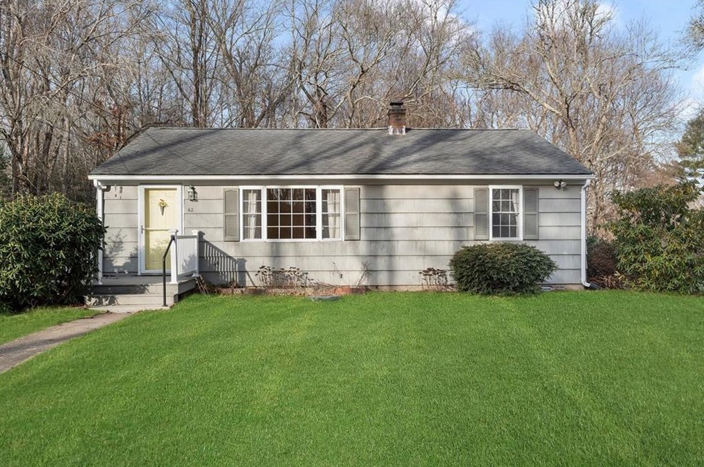 42 Sherman Ave, Richmond, RI 02892