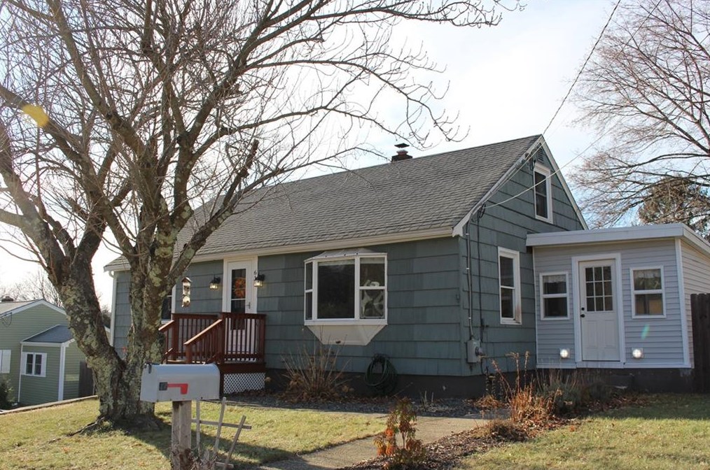 61 Madeleine Ave, Woonsocket, RI 02895