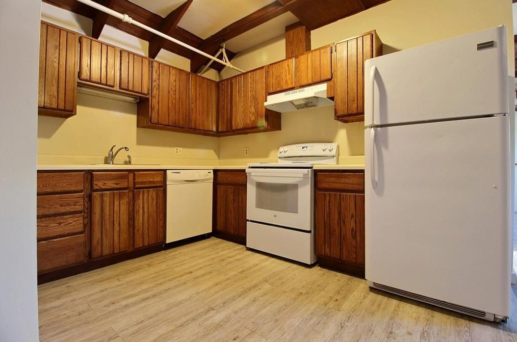 55 Beach St #6, Westerly, RI 02891