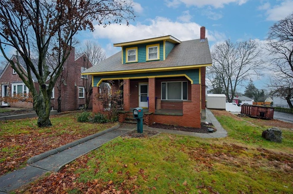 41 High Service Ave, Providence, RI 02911