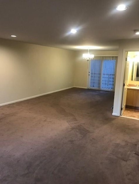 41 Governors Hl, West Warwick, RI 02893