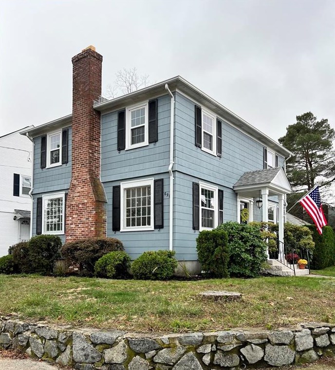 690 Fruit Hill Ave, Providence, RI 02911