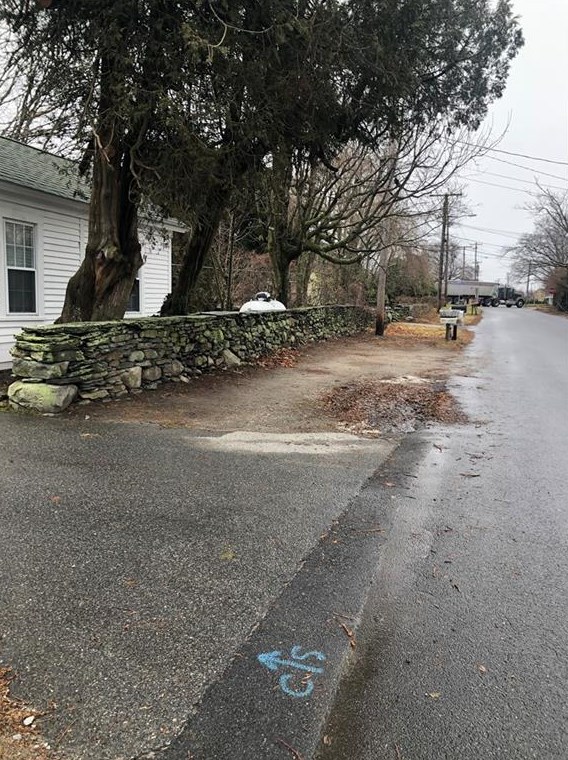81 Freeborn St, Portsmouth, RI 02871