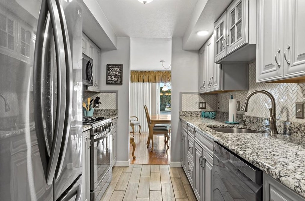 2970 Mendon #21, Cumberland, RI 02864